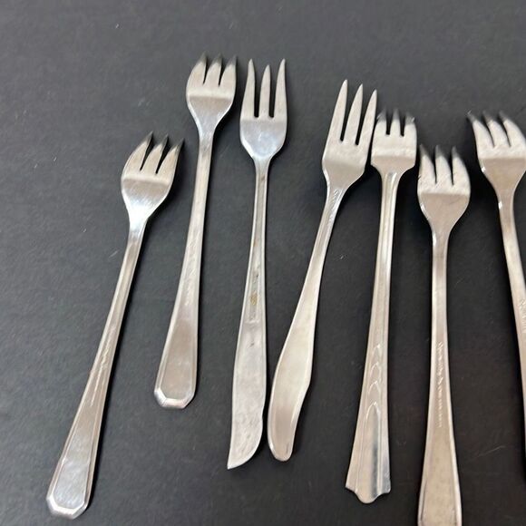 Mixed Lot Vintage Seafood Cocktail Forks Stainless Steel - Picture 7 of 13